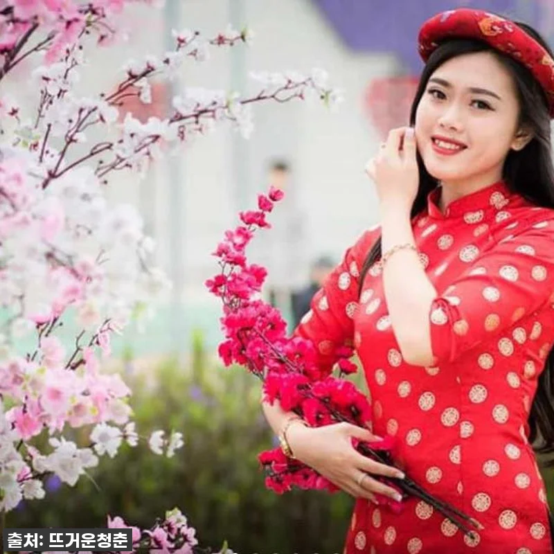 호이안 여행 필수템! ✨ 아오자이 대 관련 이미지 1