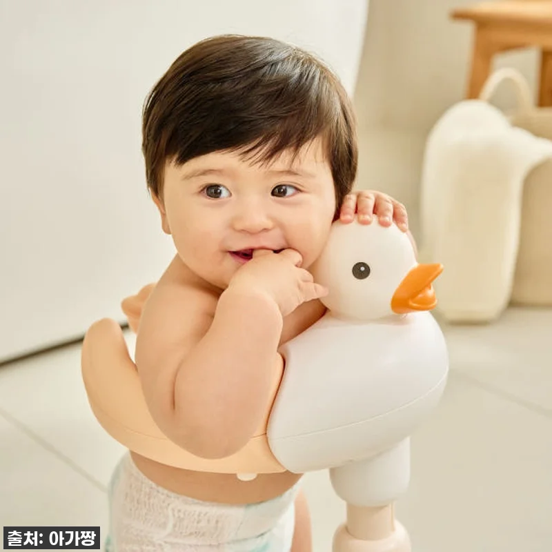 아기 목욕시간이 이렇게 행복할 수 있 관련 이미지 2