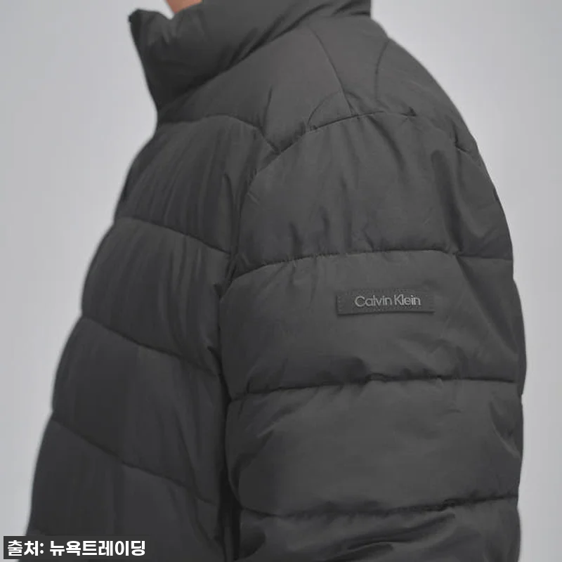 🍂가을 필수템 찐후기! 캘빈클라인 경량 패딩 점퍼, 왜 이제야 만났을까? 품절되기 전에 꼭 보세요! 6 🍂가을 필수템 찐후기! 캘빈클라인 경 관련 이미지 1