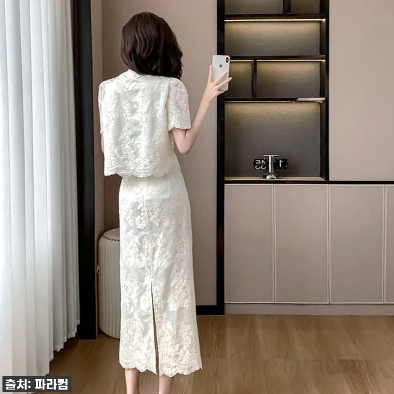 올여름 인생샷 건진 '여성 자수 롱 관련 이미지 4