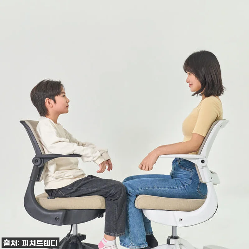 🚨품절임박🚨 피치트렌디 헤이체어 어린 관련 이미지 6
