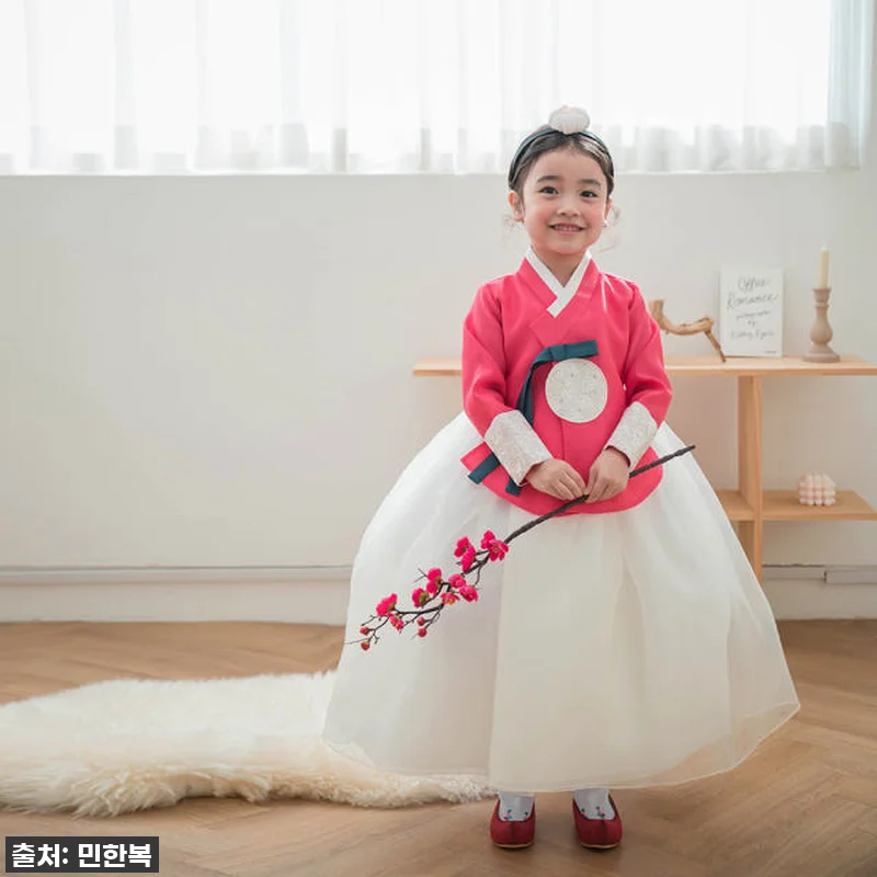 이건 무조건 쟁여야 해! 우리 아가 '민한복 하양송이' 프리미엄 한복 찐후기! 6 이건 무조건 쟁여야 해! 우리 아가 관련 이미지 1