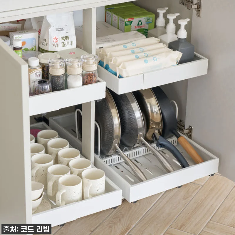 찐후기! 코드리빙 싱크대 하부장 슬라이딩 선반, 이 가격에 안 사면 진짜 후회할 걸요?