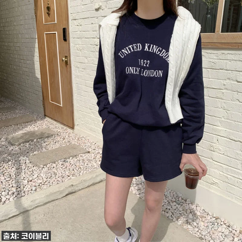 요즘 날씨 필수템! 런던 여성 트레이 관련 이미지 9