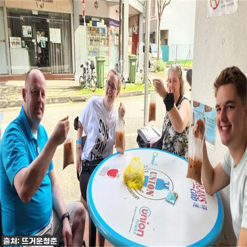 싱가포르 푸드 & 자전거 투어, 이건 관련 이미지 2