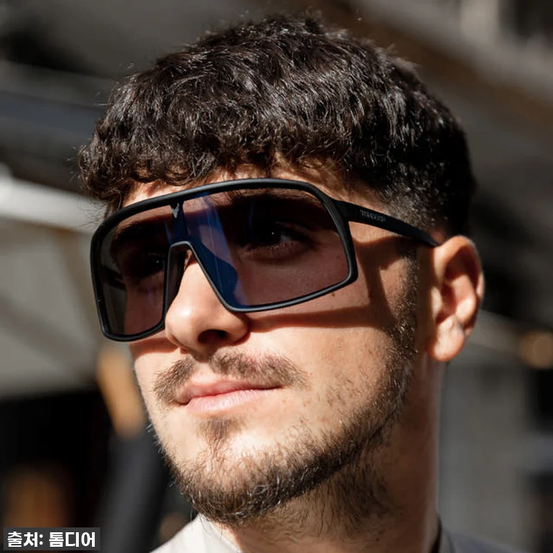 톰디어 이탈리아 자이스렌즈 방풍 러닝 자전거 골프 스포츠 고글 사용후기