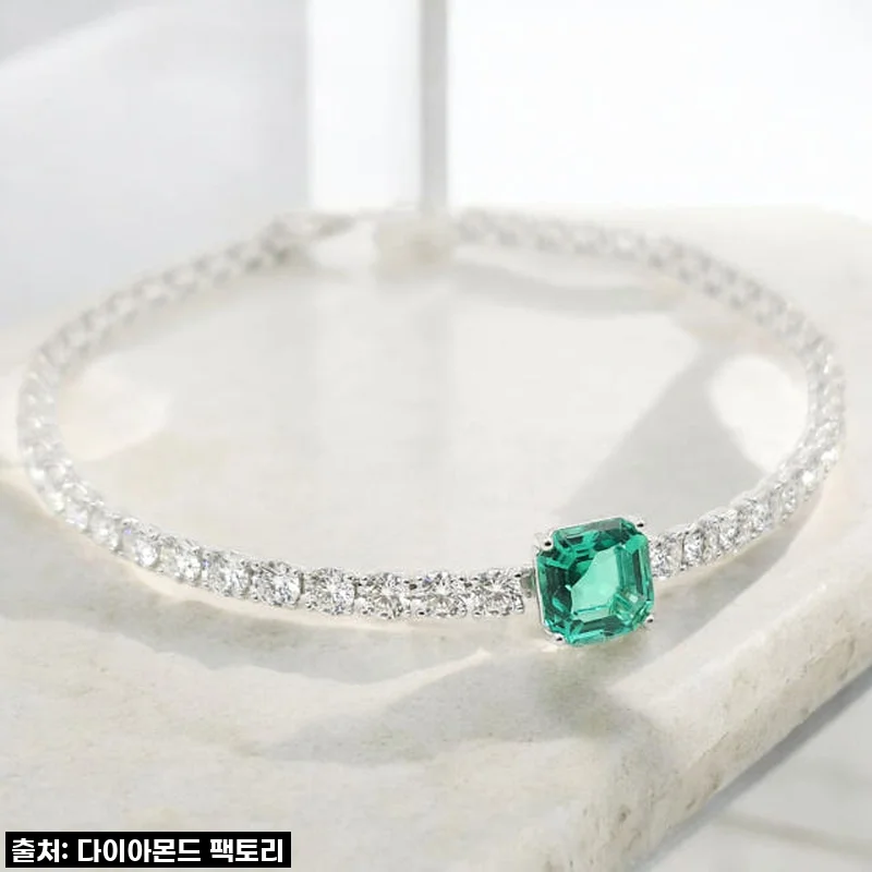 랩에메랄드 1캐럿 랩다이아 테니스 팔찌, 영롱함에 눈을 뗄 수가 없어요!