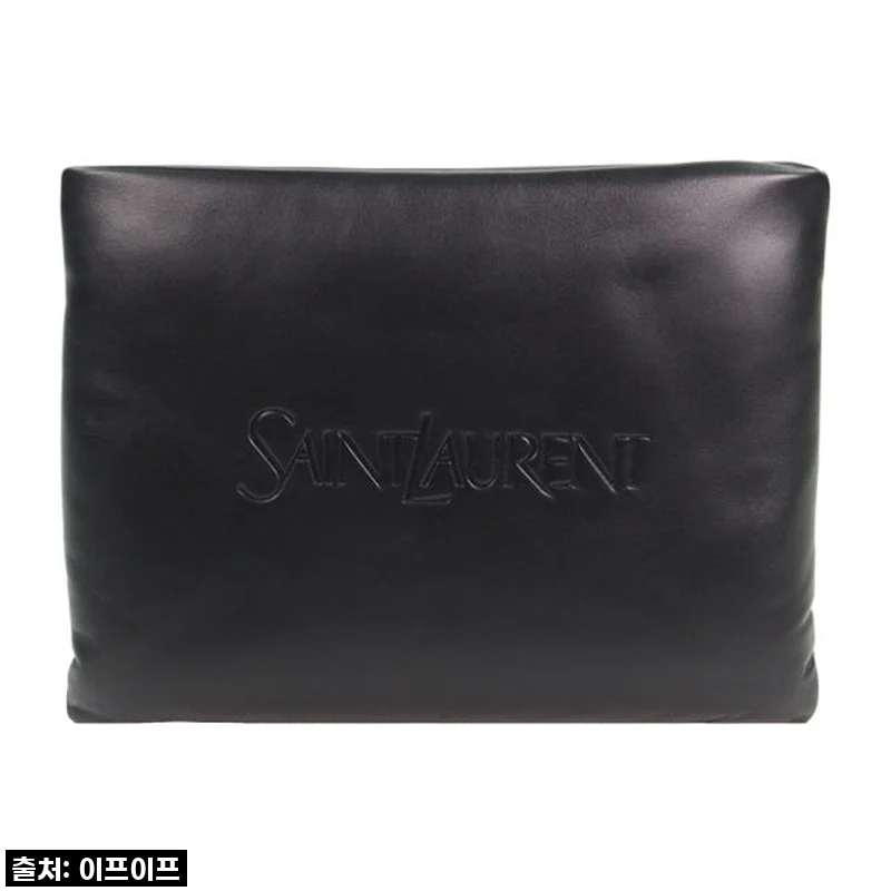 생로랑 패디드 로고 라지 클러치 사용후기 - 세련된 스타일과 실용성 모두 만족