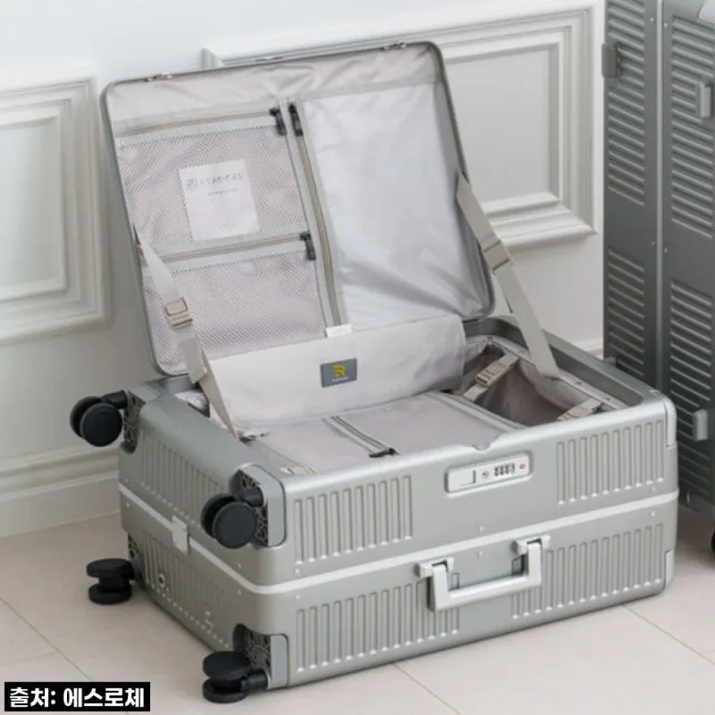 에스로체 시그니처 디오픈 캐리어 사용 후기 - 원터치 전면 오픈의 편리함과 세련된 디자인