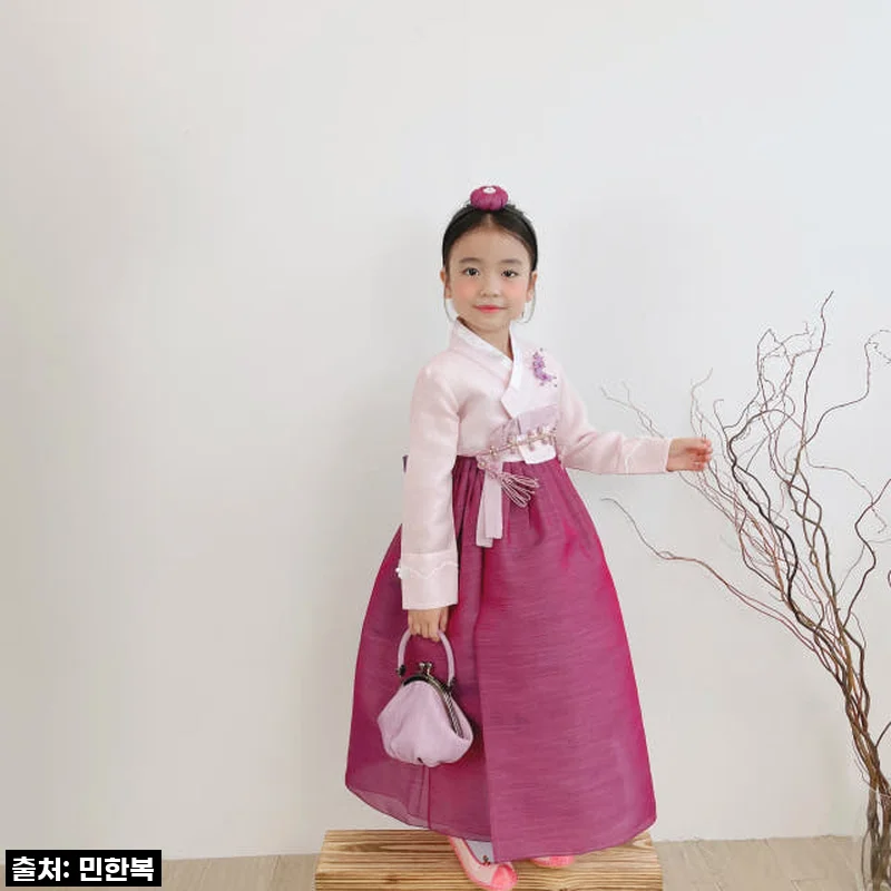 민한복 자두 프리미엄 고급 여아 한복, 직접 입혀본 생생한 후기