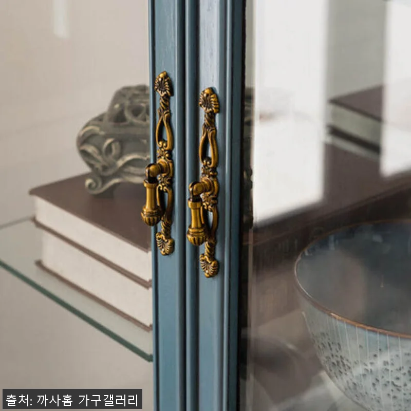 까사홈 디올 블루밍 엔틱 유리 장식장 관련 이미지 2