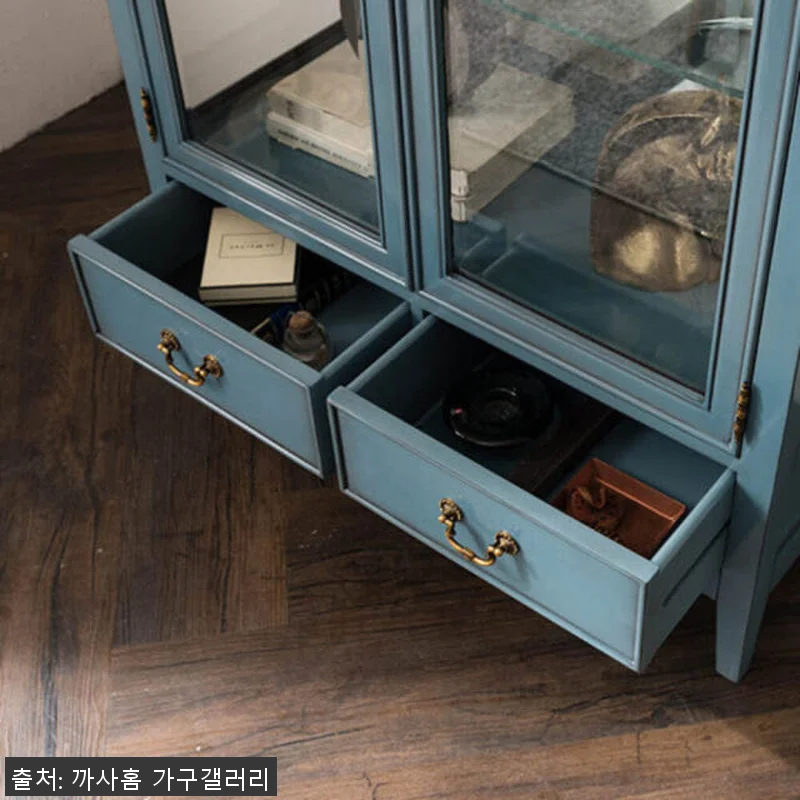 까사홈 디올 블루밍 엔틱 유리 장식장 관련 이미지 3