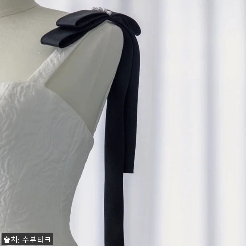 자수 꽃 자카드 새틴 민소매 스몰웨딩 관련 이미지 5