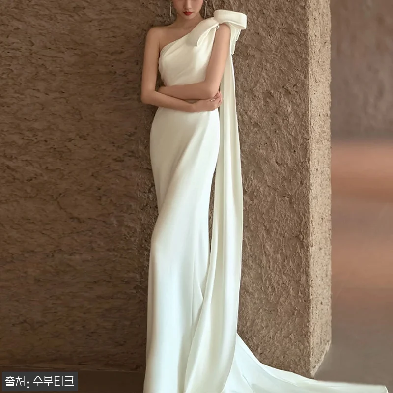 새틴 원숄더 리본 스몰웨딩 웨딩스냅촬영 셀프웨딩드레스 사용후기 6 새틴 원숄더 리본 스몰웨딩 웨딩스냅촬 관련 이미지 1