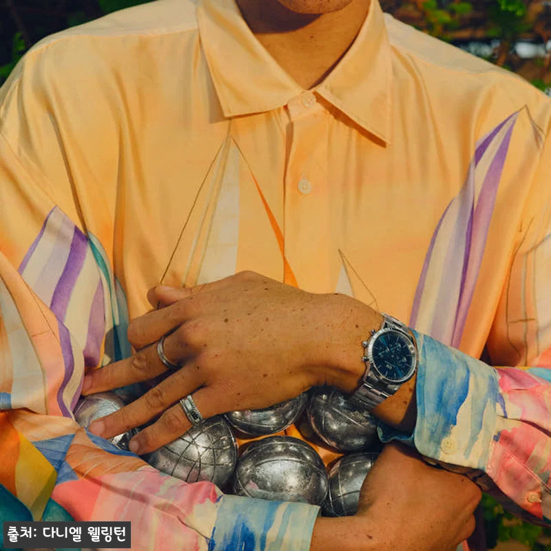 다니엘 웰링턴 ICONIC CHRON 관련 이미지 2