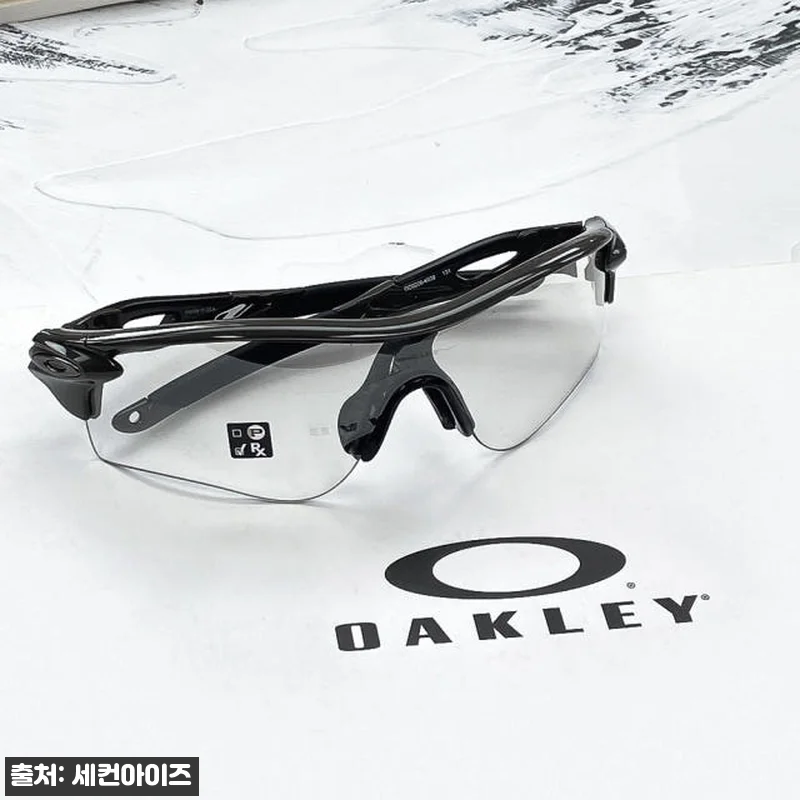 오클리 레이다락 패스 OO9206 A 관련 이미지 2