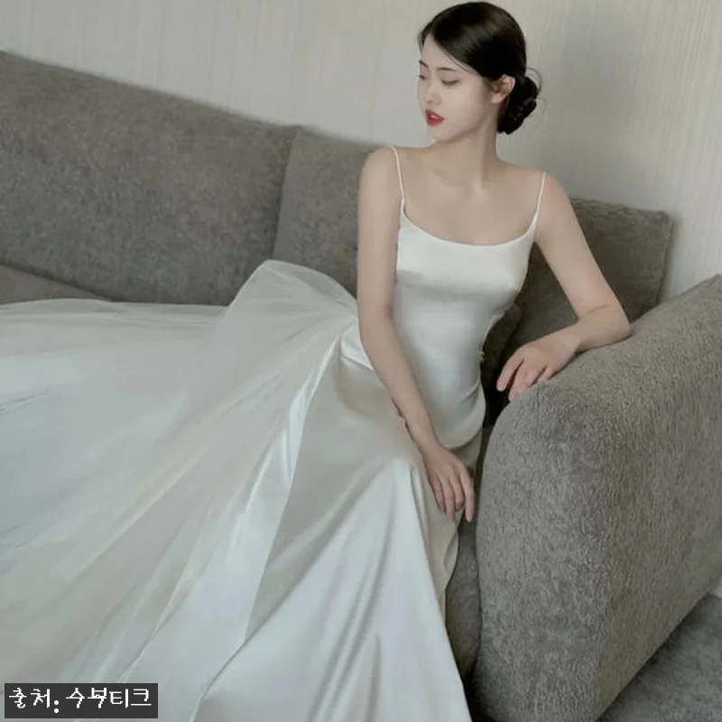 새틴 민소매 스몰웨딩 드레스 사용후기 관련 이미지 3