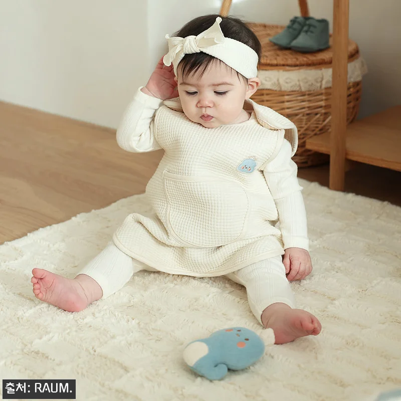 마롤로뜨 뱀띠 신생아 수면조끼 3중거즈 블루 사용후기 13 마롤로뜨 뱀띠 신생아 수면조끼 3중거 관련 이미지 3