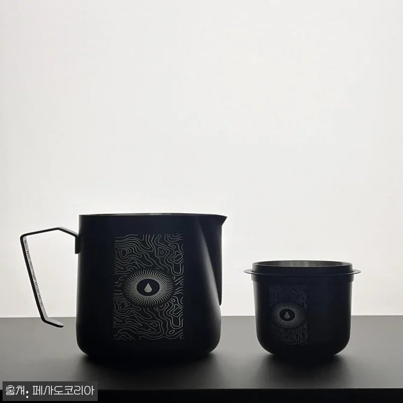 페사도 밀크저그 490ml 블랙리플 관련 이미지 4
