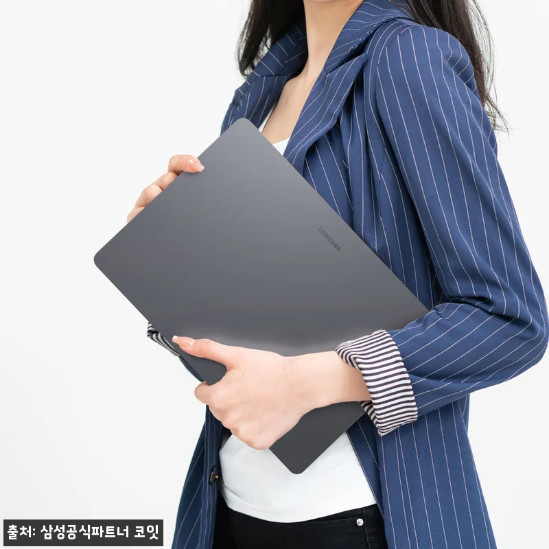 삼성전자 갤럭시북6 프로 NT940X 관련 이미지 3