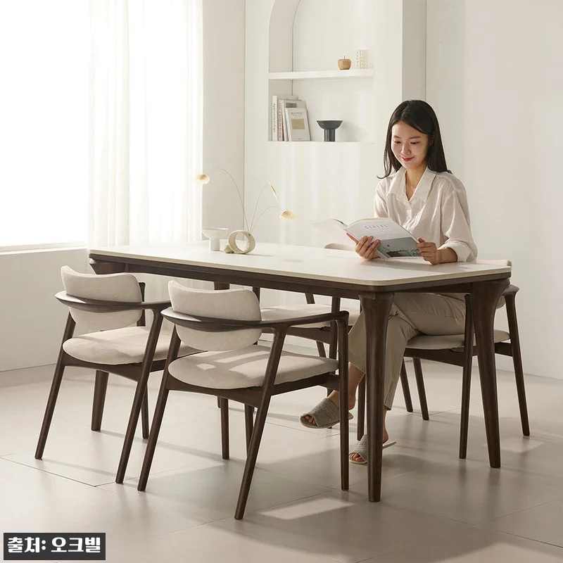 오크빌 올리 4인용 원목 무소음 양면 세라믹 식탁세트 1600 월넛, 거실 분위기 바꾸는 이슈템 후기 정리 12 오크빌 올리 4인용 원목 무소음 양면 관련 이미지 2