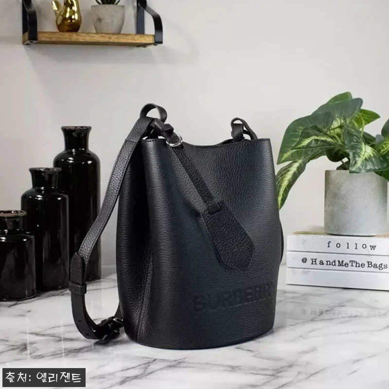 버버리 헤이마켓 스몰 론 버킷백 숄더 관련 이미지 5