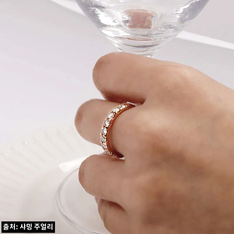 3미리 9개 랩 다이아 가드링 라운핏 반지, 기념일 선물로 눈여겨볼 레이어드 링